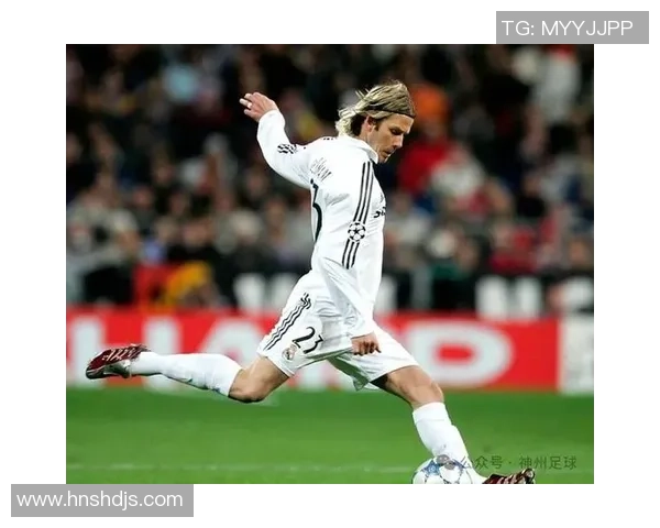 90年代足球传奇球星回顾:从贝克汉姆到罗纳尔多的黄金时代 90年代足球传奇球星回顾:从贝克汉姆到罗纳尔多的黄金时代